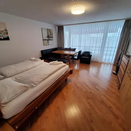 Helle 2 Schlafzimmer In - Grosszuegig, Zentral Und Ruhig Gelegen Appartement