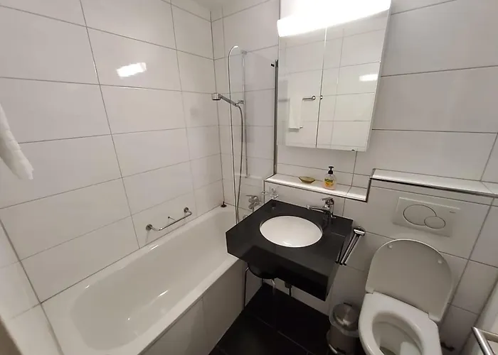 Helle 2 Schlafzimmer In - Grosszuegig, Zentral Und Ruhig Gelegen Apartament Davos