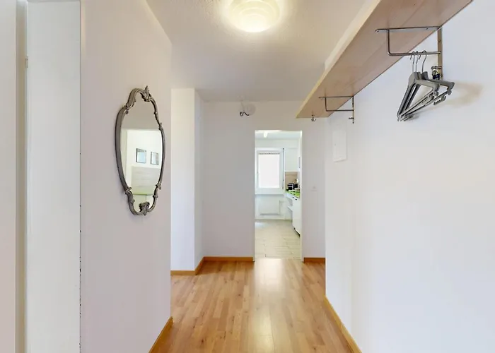 Apartament Helle 2 Schlafzimmer In - Grosszuegig, Zentral Und Ruhig Gelegen Davos