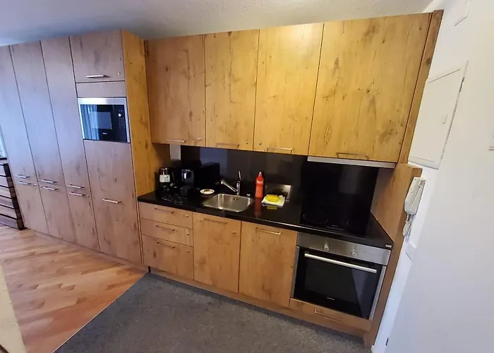 Helle 2 Schlafzimmer In - Grosszügig, Zentral Und Ruhig Gelegen Apartamento *