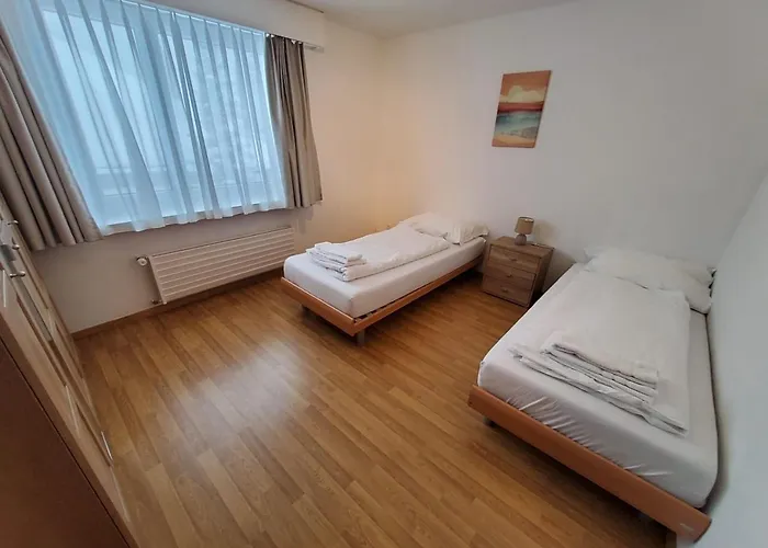 Helle 2 Schlafzimmer In - Grosszügig, Zentral Und Ruhig Gelegen Apartamento