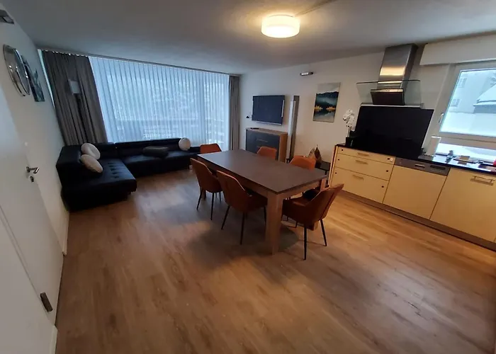Apartamento Helle 2 Schlafzimmer In - Grosszügig, Zentral Und Ruhig Gelegen *