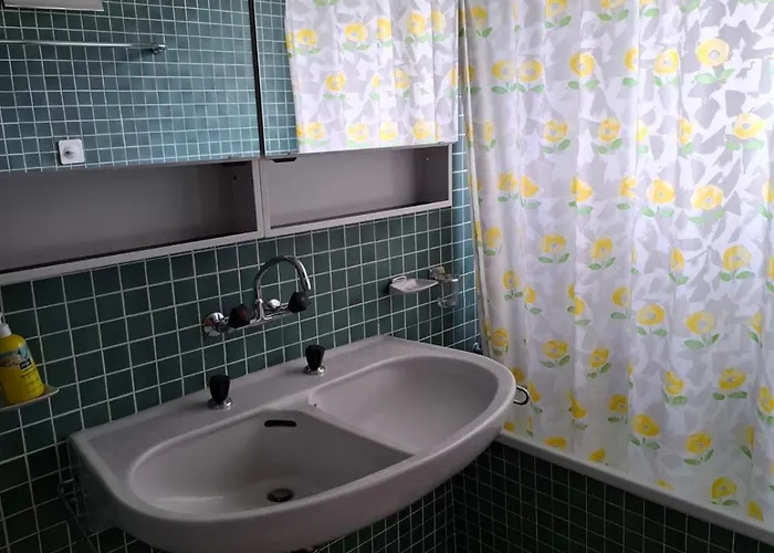 Apartamento Helle 2 Schlafzimmer In - Grosszügig, Zentral Und Ruhig Gelegen Davos