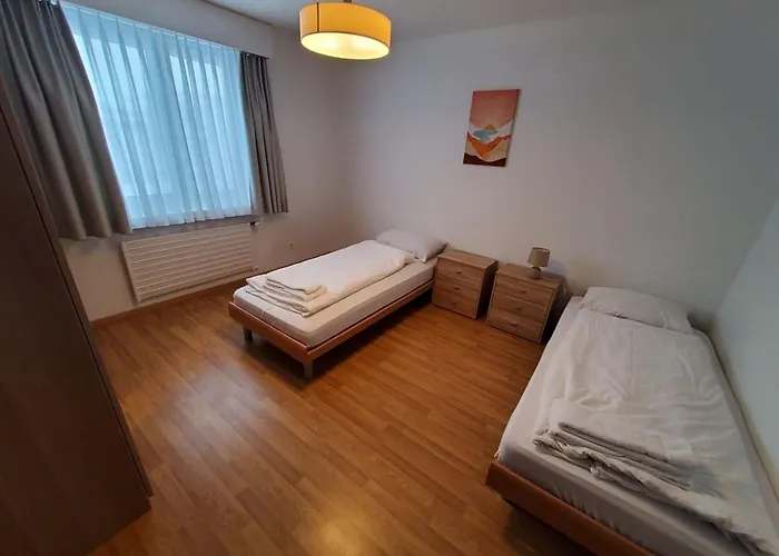 Apartment Helle 2 Schlafzimmer In - Grosszuegig, Zentral Und Ruhig Gelegen *