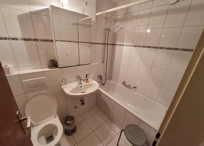 Helle 2 Schlafzimmer In - Grosszuegig, Zentral Und Ruhig Gelegen * Davos